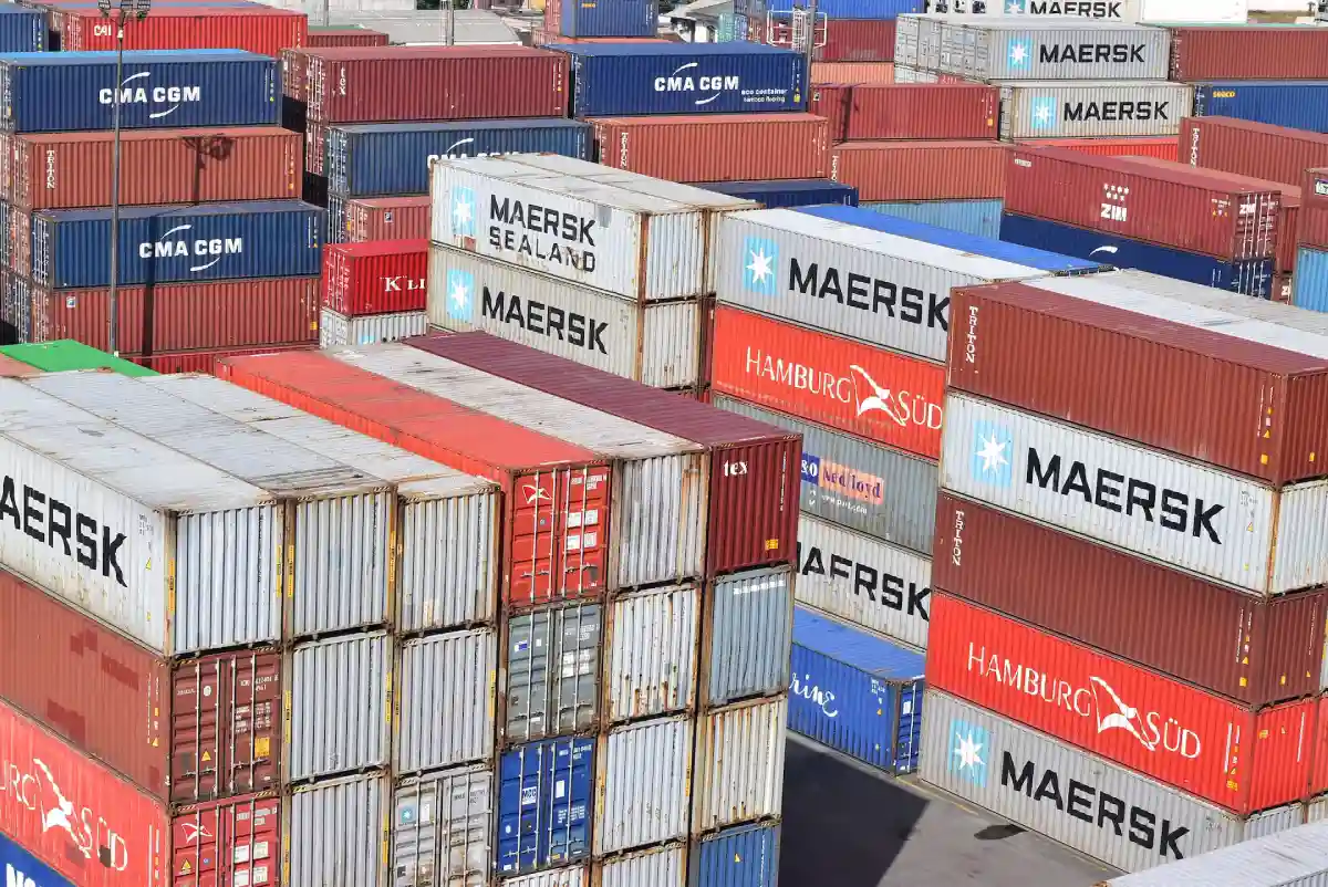 Efficient Transport of Goods in Freight Shipping