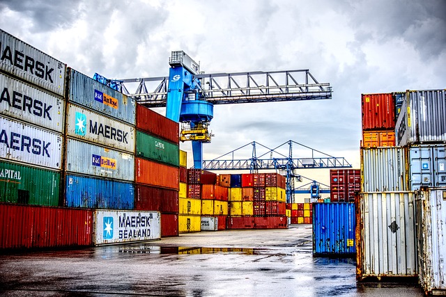 Freight: Shipments over 150 lbs.